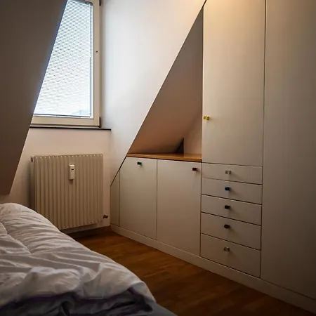 Grosse Dachgeschosswohnung Im Herzen Von *